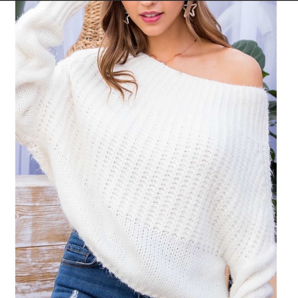 Off the Shoulder Sweater - Picture 4 of 8